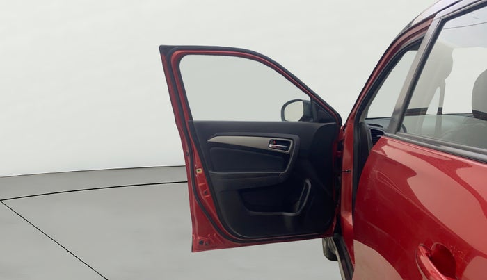 2019 Maruti Vitara Brezza ZDI PLUS AT DUAL TONE, Diesel, Automatic, 49,158 km, LHS Front Door