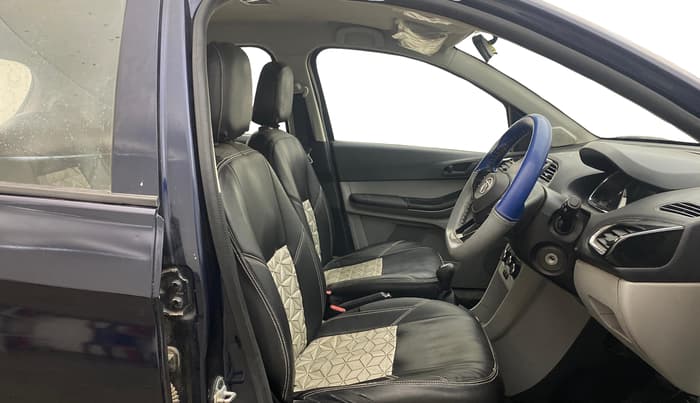 2021 Tata Tiago XT PETROL, Petrol, Manual, 1,20,798 km, Right Side Front Door Cabin