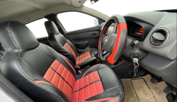 2016 Renault Kwid RXT 0.8, Petrol, Manual, 77,314 km, Right Side Front Door Cabin