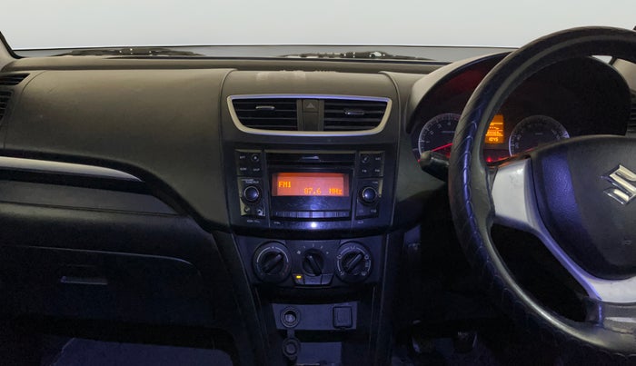 2016 Maruti Swift VXI, Petrol, Manual, 1,05,678 km, Air Conditioner