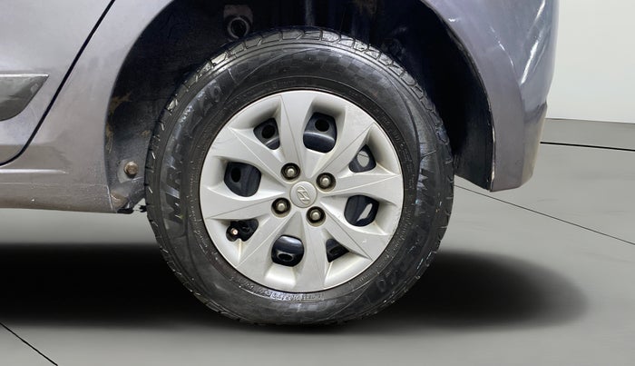 2015 Hyundai Elite i20 SPORTZ 1.2, CNG, Manual, 71,385 km, Left Rear Wheel