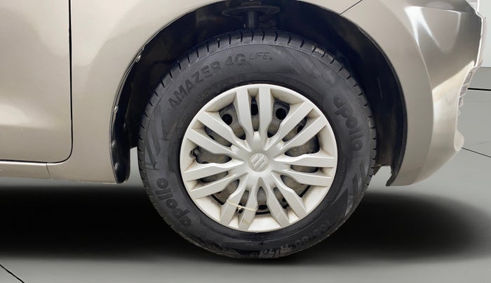 2018 Maruti Swift VXI, Petrol, Manual, 64,460 km, Right Front Wheel