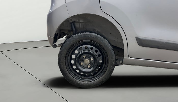 2016 Maruti Wagon R 1.0 VXI, Petrol, Manual, 81,883 km, Right Rear Wheel