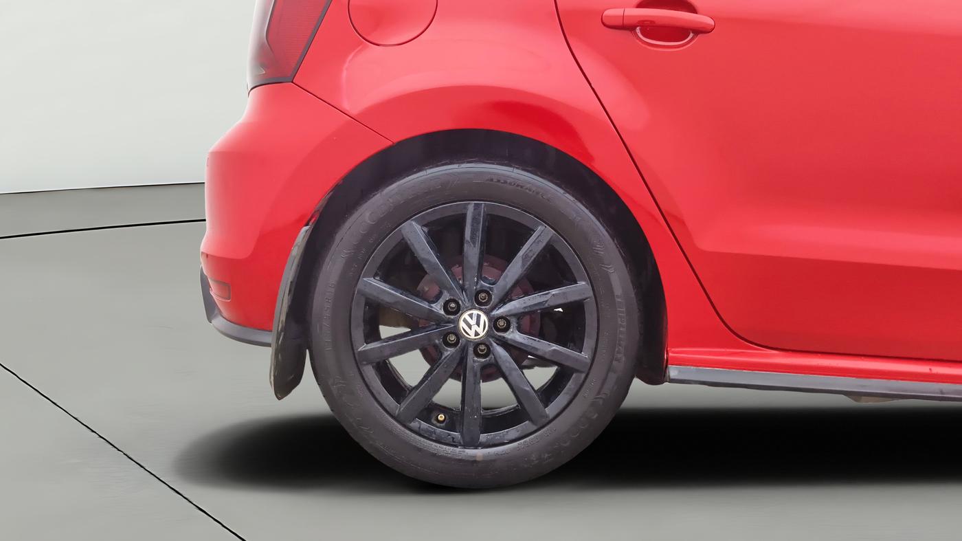 2020 Volkswagen Polo HIGHLINE PLUS 1.0L TSI, Petrol, Manual, 33,902 km, Right Rear Wheel