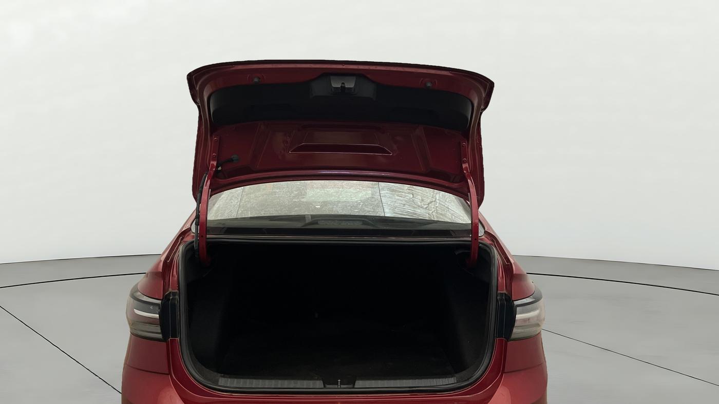 2022 Volkswagen VIRTUS TOPLINE TSI 1.0 AT, Petrol, Automatic, 47,258 km, Boot Door Open