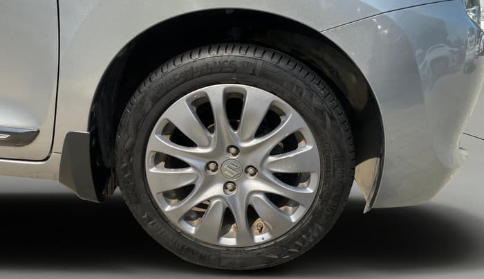 2017 Maruti Baleno ALPHA PETROL 1.2, Petrol, Manual, 39,242 km, Right Front Wheel