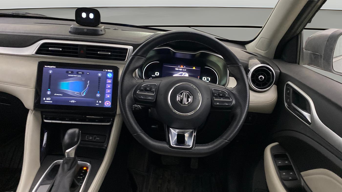 2023 MG ASTOR SHARP 1.5 CVT, Petrol, Automatic, 10,596 km, Steering Wheel Close Up