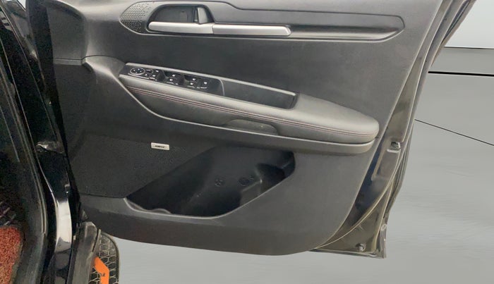 2021 KIA SONET GTX PLUS 1.0 IMT, Petrol, Manual, 27,561 km, Driver Side Door Panels Control
