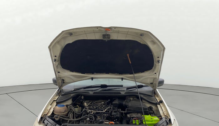 2012 Volkswagen Polo TRENDLINE 1.2L DIESEL, Diesel, Manual, 86,141 km, Open Bonet