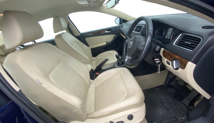 2014 Volkswagen Jetta HIGHLINE TDI, Diesel, Manual, 70,639 km, Right Side Front Door Cabin