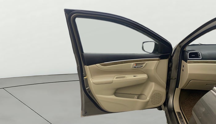 2019 Maruti Ciaz ALPHA 1.5 SHVS PETROL, Petrol, Manual, 31,620 km, LHS Front Door