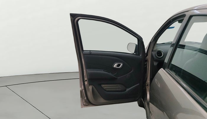 2018 Datsun Redi Go S 1.0 AMT, Petrol, Automatic, 67,800 km, LHS Front Door