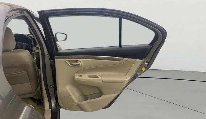 2020 Maruti Ciaz ALPHA 1.5 SHVS PETROL, Petrol, Manual, 60,724 km, RHS Rear Door