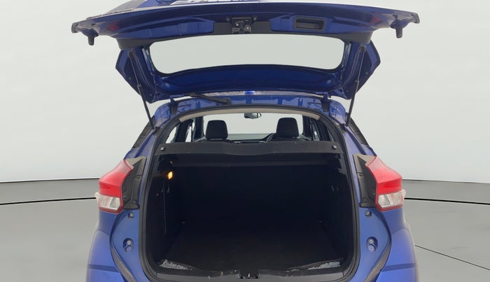 2019 Nissan Kicks XL 1.5, Petrol, Manual, 72,696 km, Boot Open Zoomed View