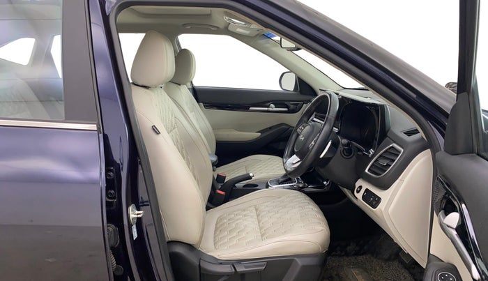 2022 KIA SELTOS  HTX IVT G, Petrol, Automatic, 42,145 km, Right Side Front Door Cabin