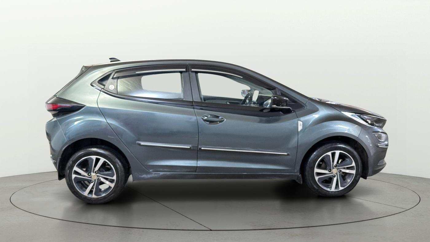 2023 Tata ALTROZ XZA + SUNROOF, Petrol, Automatic, 25,655 km, Right Side View