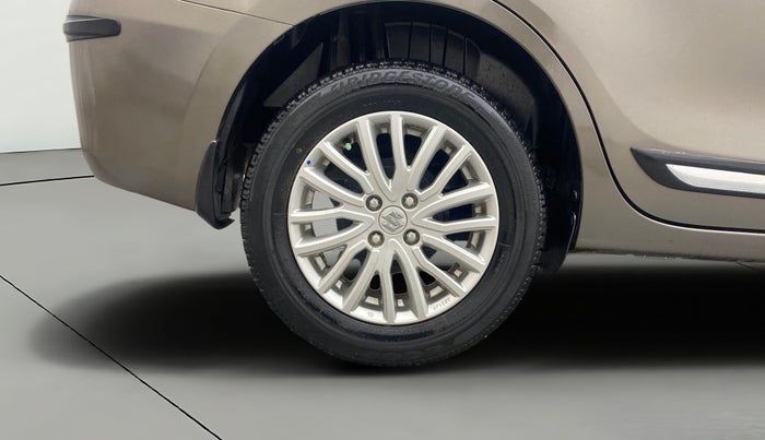 2020 Maruti Dzire ZXI, Petrol, Manual, 66,798 km, Right Rear Wheel