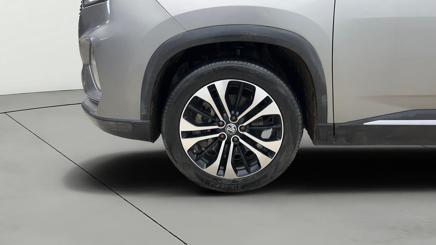2021 MG HECTOR PLUS SHARP 2.0 DIESEL TURBO MT 6-STR, Diesel, Manual, 73,319 km, Left Front Wheel