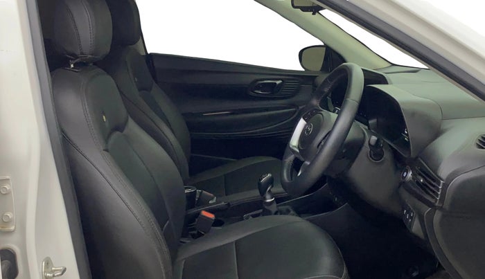 2022 Hyundai NEW I20 ASTA (O) 1.5 CRDI MT, Diesel, Manual, 32,962 km, Right Side Front Door Cabin