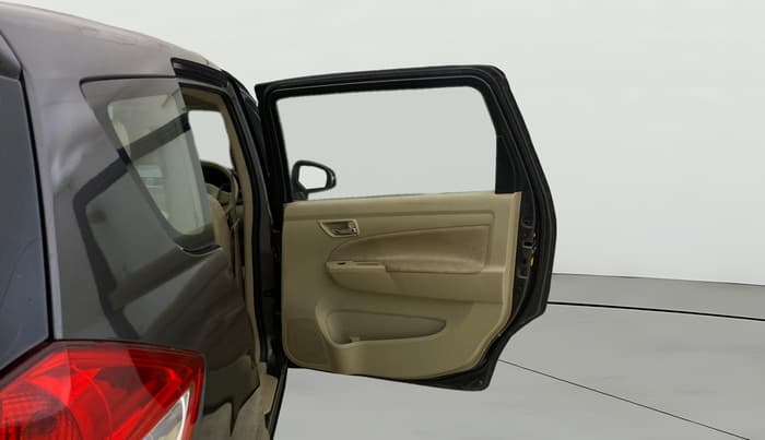 2015 Maruti Ertiga VXI, Petrol, Manual, 70,164 km, RHS Rear Door
