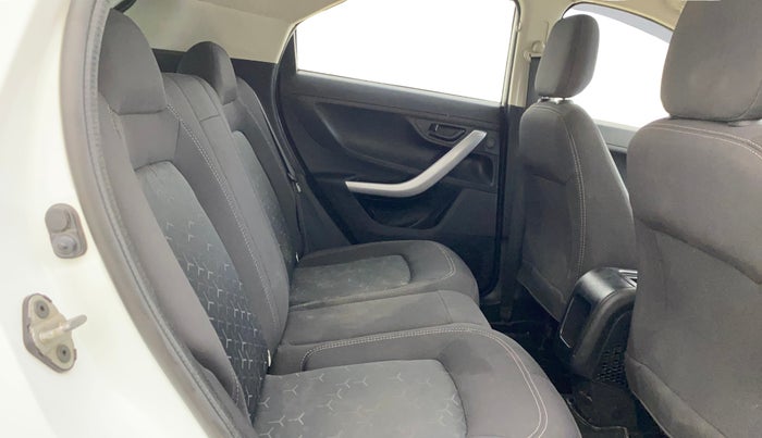 2022 Tata NEXON XM PETROL, Petrol, Manual, 56,901 km, Right Side Rear Door Cabin