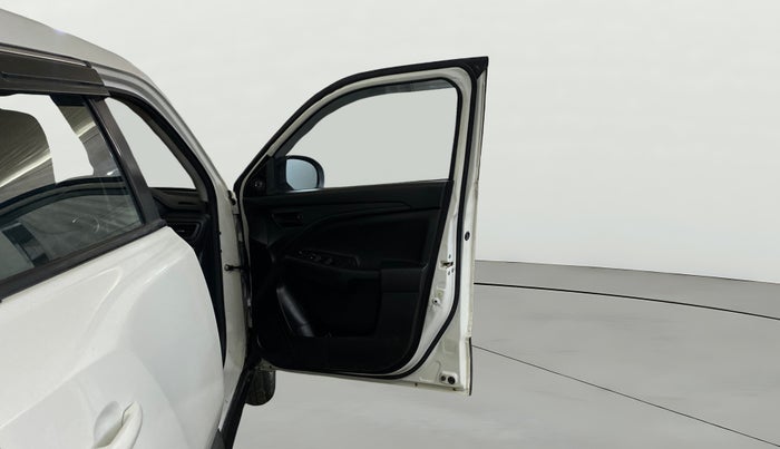 2023 Maruti BREZZA LXI, Petrol, Manual, 49,907 km, RHS Front Door