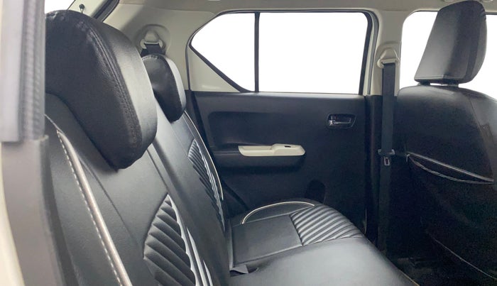 2022 Maruti IGNIS ALPHA 1.2, Petrol, Manual, 32,699 km, Right Side Rear Door Cabin
