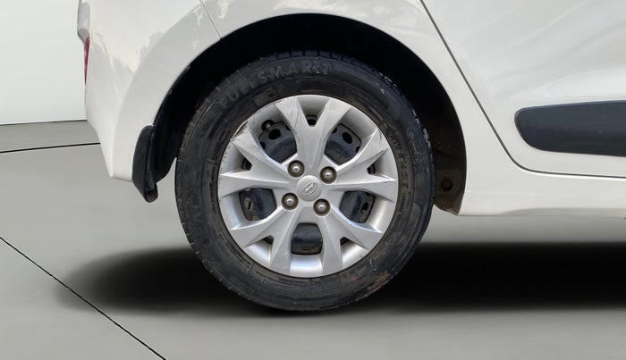 2015 Hyundai Grand i10 SPORTZ 1.2 KAPPA VTVT, Petrol, Manual, 63,232 km, Right Rear Wheel