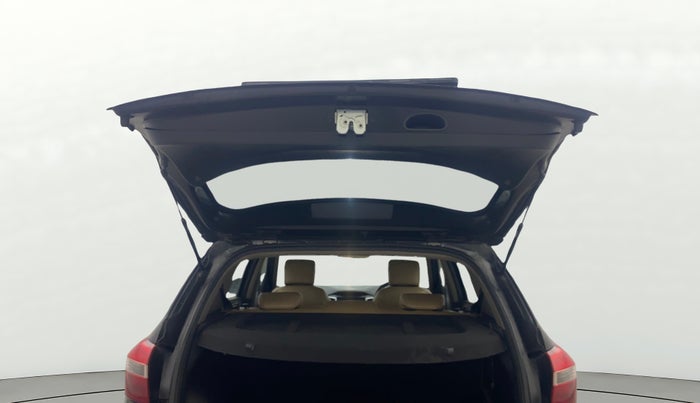 2016 Hyundai Creta SX PLUS 1.6 PETROL, Petrol, Manual, 1,19,767 km, Boot Door Open