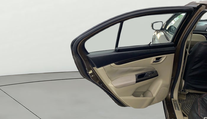 2016 Maruti Ciaz ZXI+, Petrol, Manual, 1,00,415 km, LHS Rear Door