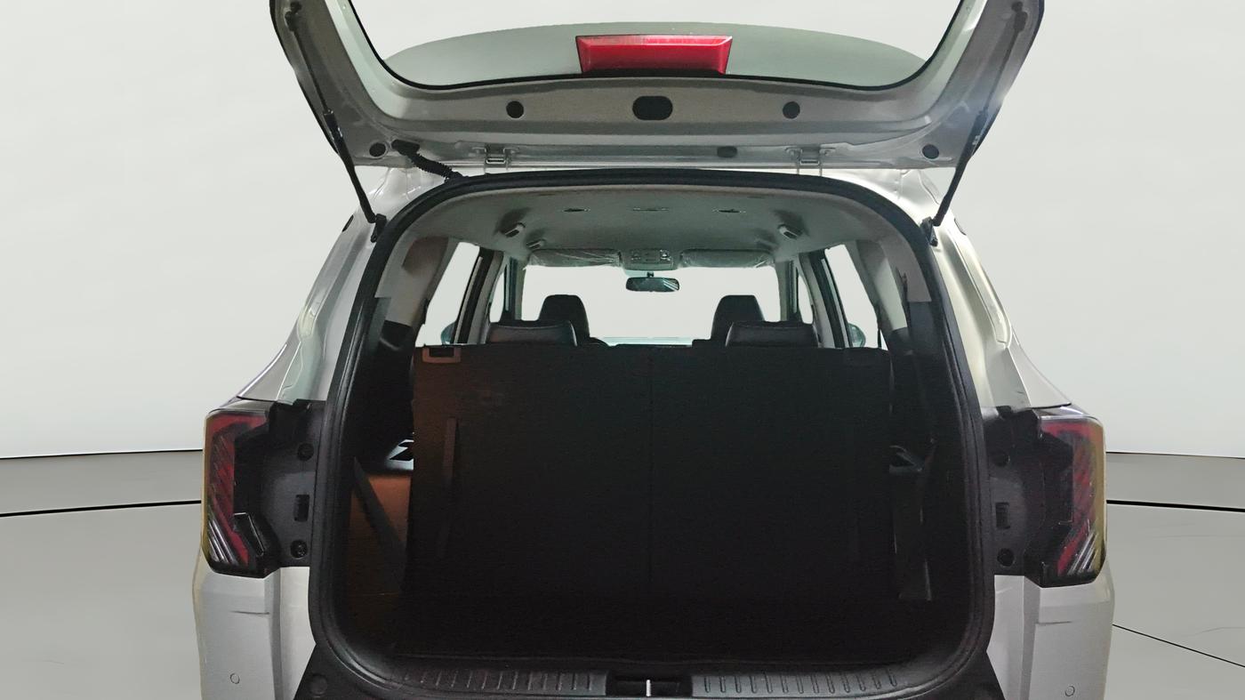 2025 KIA Carens Clavis HTK 1.5 Petrol MT, Petrol, Manual, 2,252 km, Boot Open Zoomed View