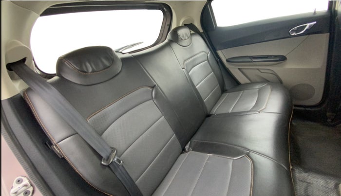 2016 Tata Tiago XZ PETROL, Petrol, Manual, 1,21,915 km, Right Side Rear Door Cabin