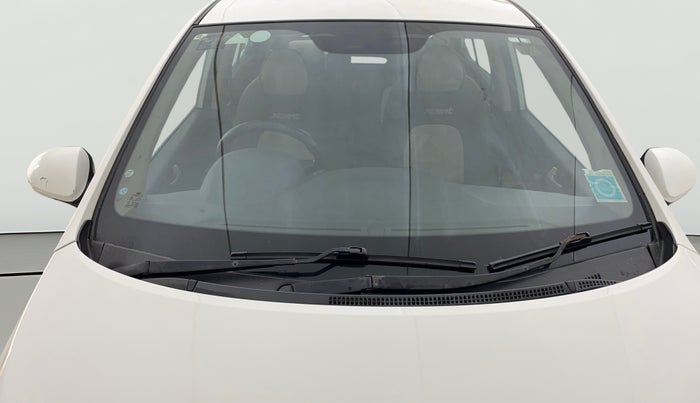 2015 Hyundai Xcent S (O) 1.2, Petrol, Manual, 39,919 km, Front Windshield