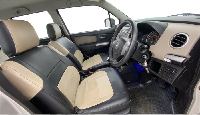2015 Maruti Wagon R 1.0 VXI, Petrol, Manual, 44,001 km, Right Side Front Door Cabin