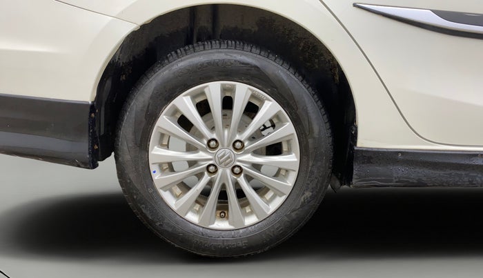 2022 Maruti Ciaz ZETA 1.5 SHVS MT PETROL, Petrol, Manual, 53,025 km, Right Rear Wheel