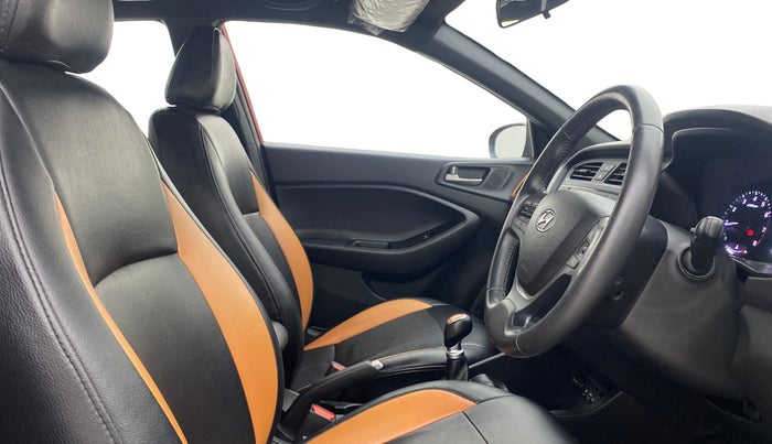 2017 Hyundai i20 Active 1.2 SX, Petrol, Manual, 45,006 km, Right Side Front Door Cabin