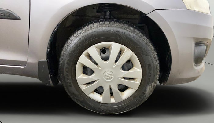 2013 Maruti Swift Dzire VXI, Petrol, Manual, 43,241 km, Right Front Wheel