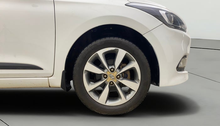 2017 Hyundai Elite i20 ASTA 1.2 (O), Petrol, Manual, 80,814 km, Right Front Wheel