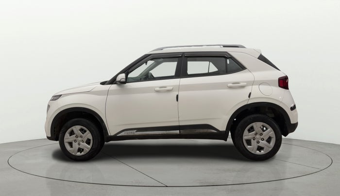 2022 Hyundai VENUE S+ 1.2, Petrol, Manual, 17,472 km, Left Side