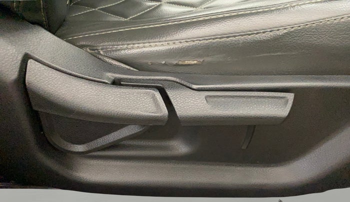 2021 KIA SELTOS HTK 1.5 PETROL, Petrol, Manual, 62,360 km, Driver Side Adjustment Panel