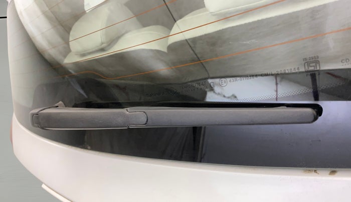 2023 Mahindra XUV700 AX 7 D MT 7 STR, Diesel, Manual, 47,576 km, Rear Wiper