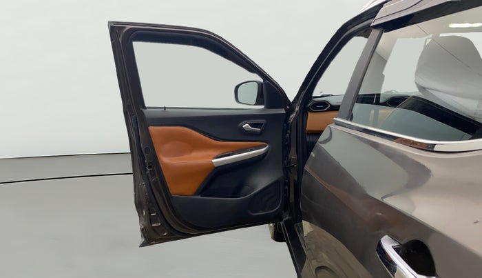 2021 Nissan MAGNITE XL, Petrol, Manual, 54,006 km, LHS Front Door