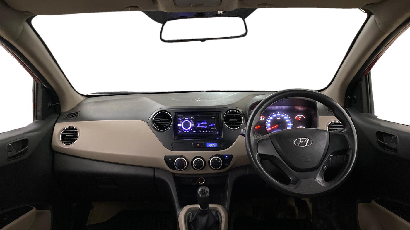 2016 Hyundai Xcent BASE 1.2, Petrol, Manual, 70,133 km, Dashboard
