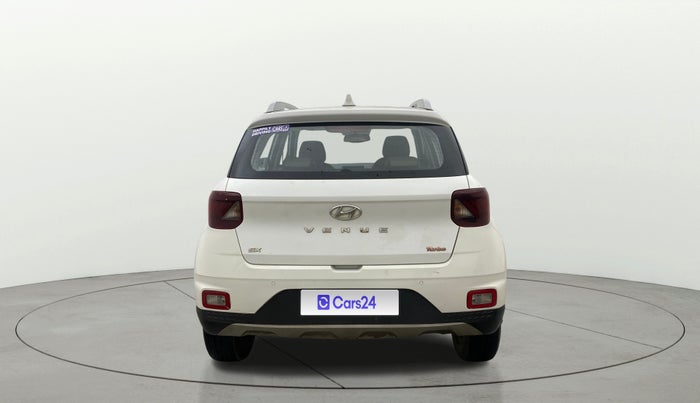 2021 Hyundai VENUE SX PLUS 1.0 TURBO DCT, Petrol, Automatic, 1,06,047 km, Back/Rear