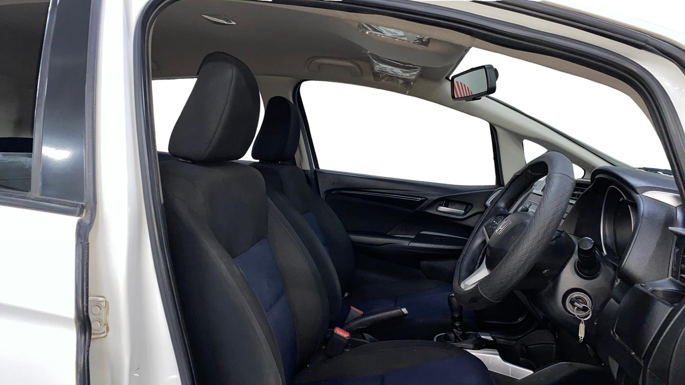 2018 Honda WR-V 1.5L I-DTEC S MT, Diesel, Manual, 69,133 km, Right Side Front Door Cabin