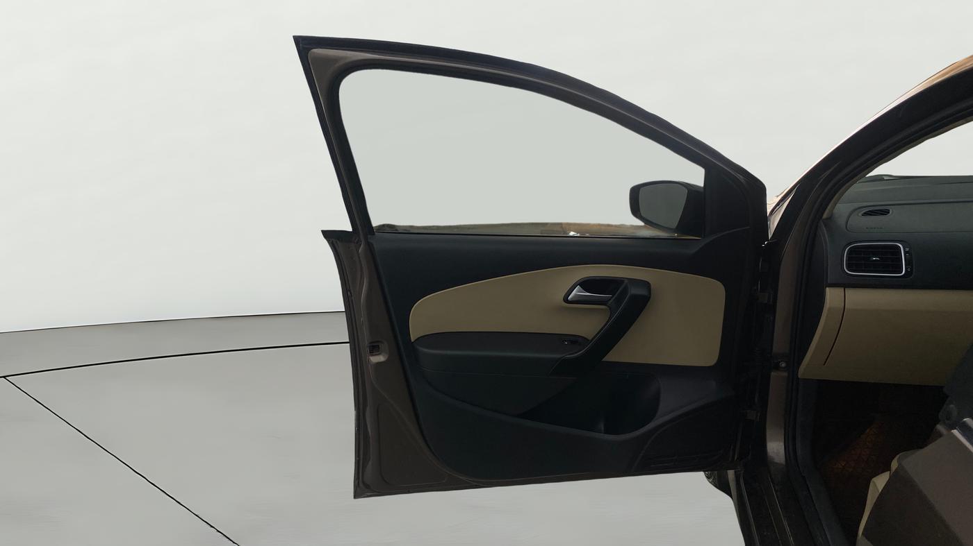 2020 Volkswagen Ameo HIGHLINE PLUS 1.5L 16 ALLOY, Diesel, Manual, 64,879 km, LHS Front Door