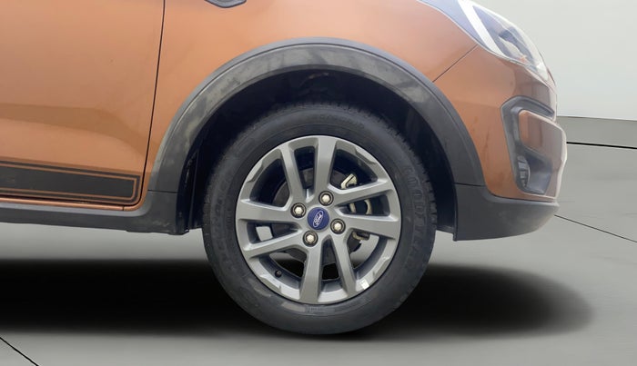 2020 Ford FREESTYLE TITANIUM PLUS 1.2 PETROL, Petrol, Manual, 10,157 km, Right Front Wheel