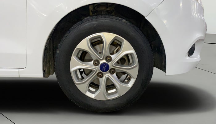 2017 Ford New Figo TITANIUM1.5 DIESEL, Diesel, Manual, 74,450 km, Right Front Wheel