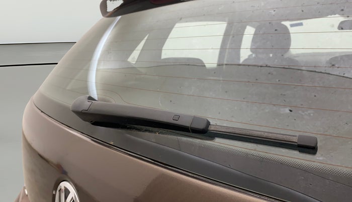 2017 Volkswagen Polo COMFORTLINE 1.2L, Petrol, Manual, 76,943 km, Rear Wiper