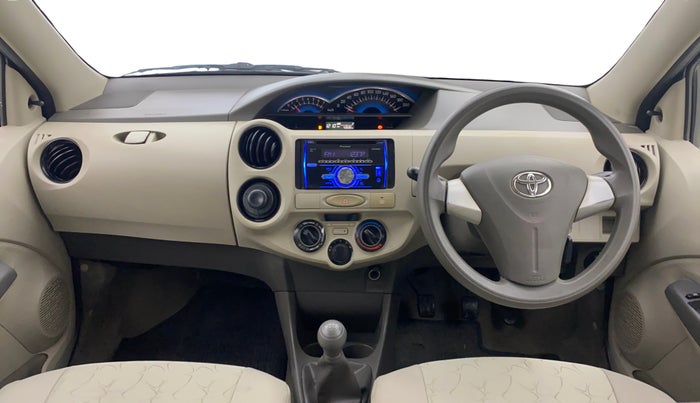 2015 Toyota Etios Liva G, Petrol, Manual, 43,686 km, Dashboard